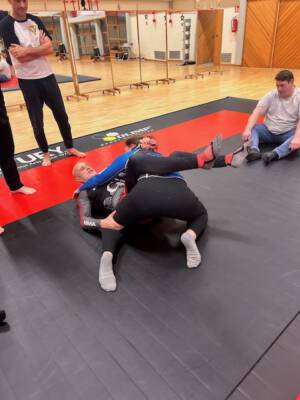 2024-12-12 Grappling 01