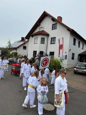 24-09-22 Kerweumzug-Gerolsheim 14