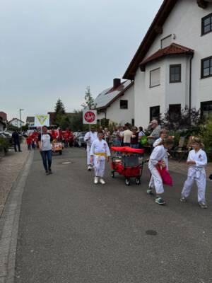 24-09-22 Kerweumzug-Gerolsheim 16